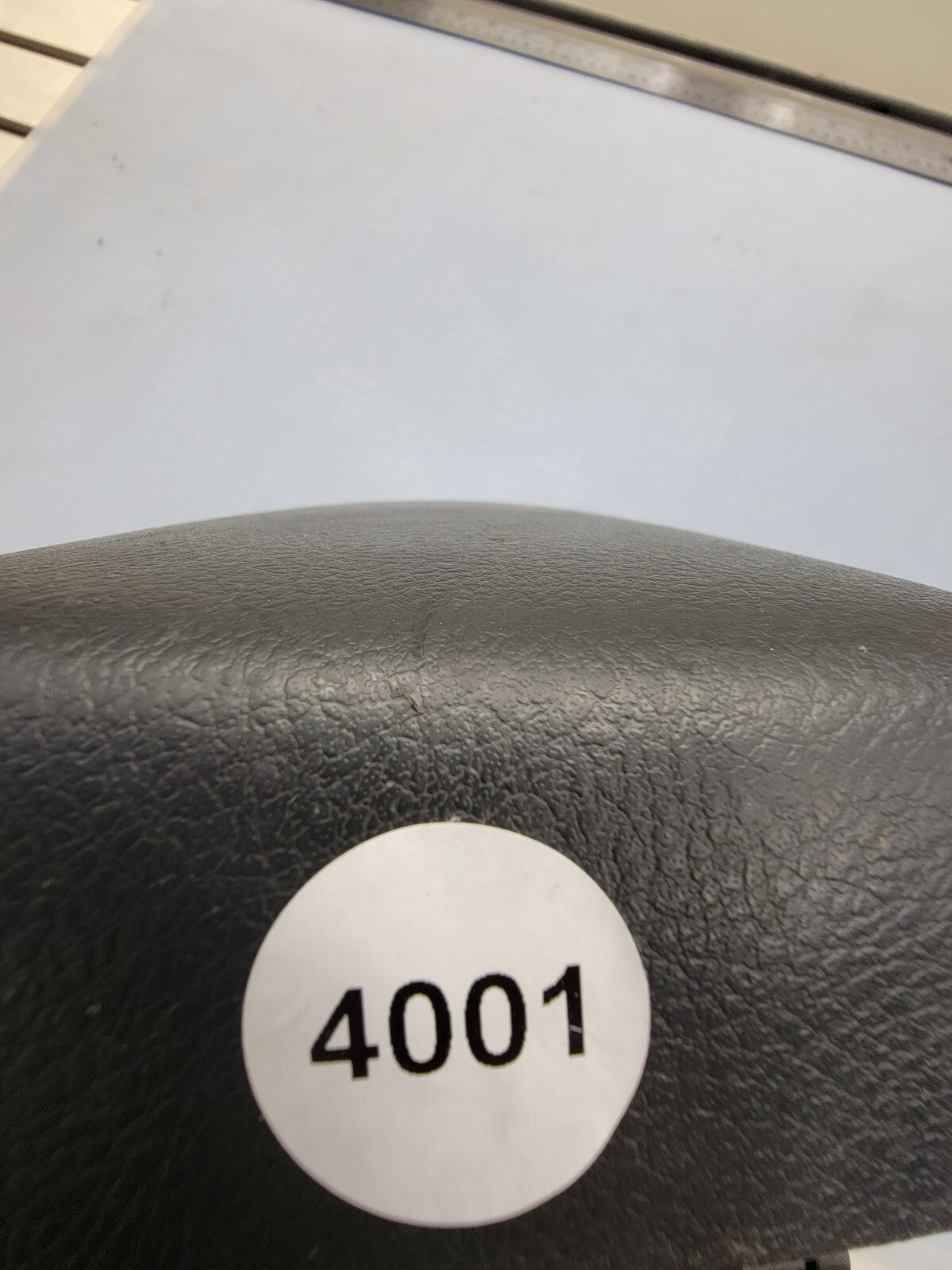 🔥09-13 TOYOTA COROLLA CENTER CONSOLE ARM REST LID TOP PAD COVER BLACK