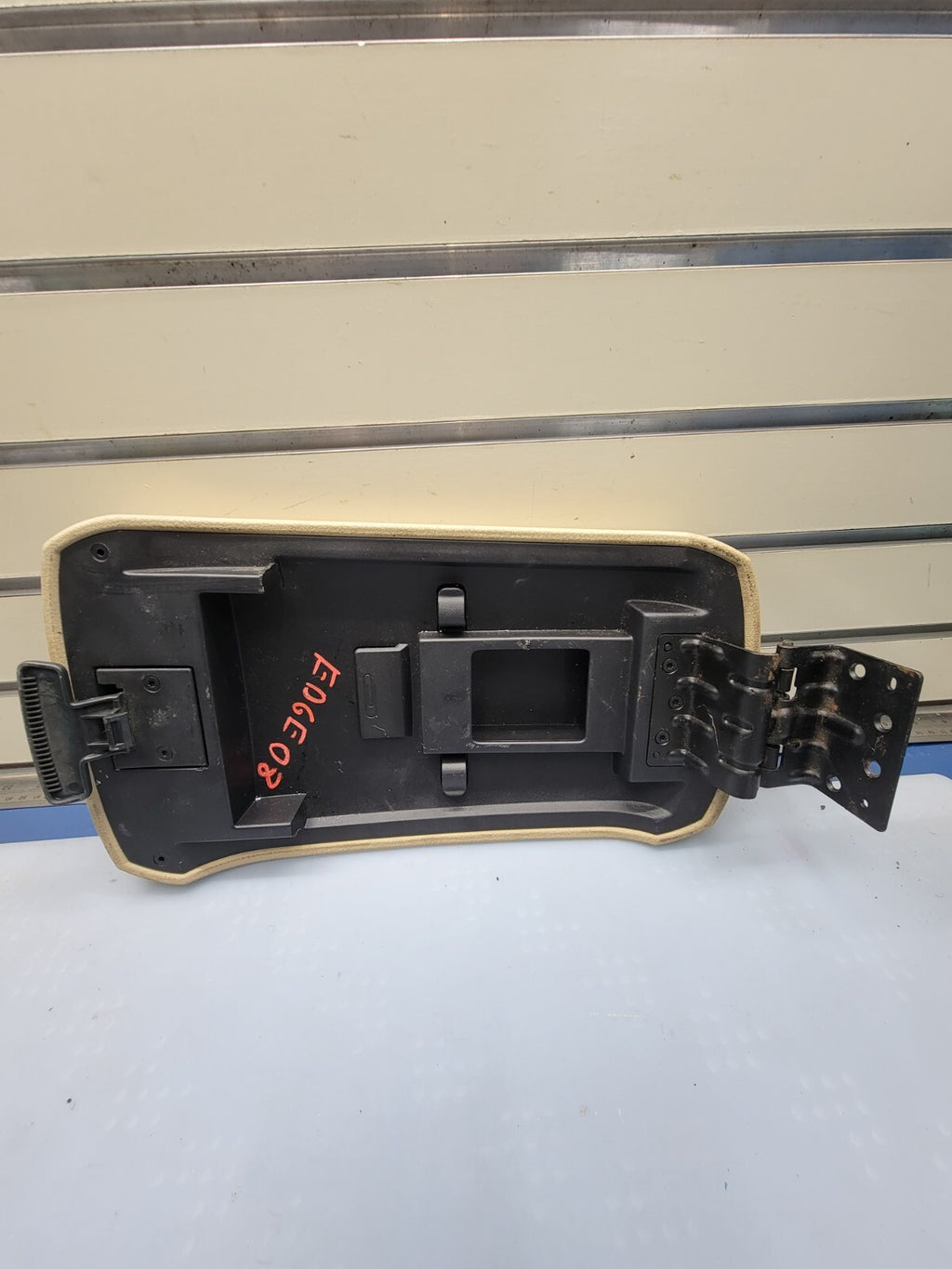 🔥2007-2010 Ford Edge Center Console Lid Leather Arm rest Assembly OEM Tan