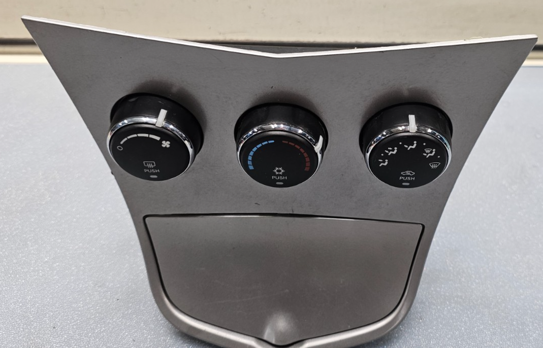 🔥07-10 Sebring Dash Heater Temperature Climate Control Conditioner Bezel Silver
