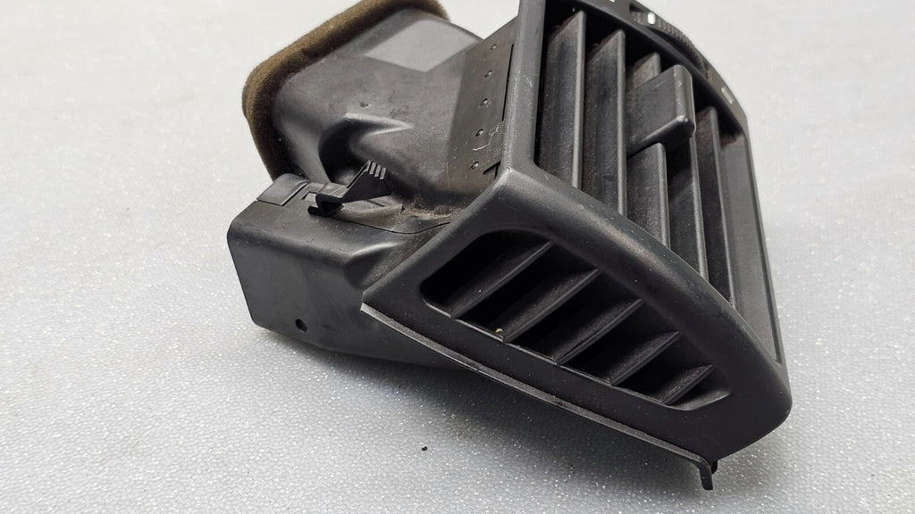 01-06 BMW E46 325 330 M3 LEFT DRIVER DASH AC AIR VENT HEATER CONDITIONING BLACK