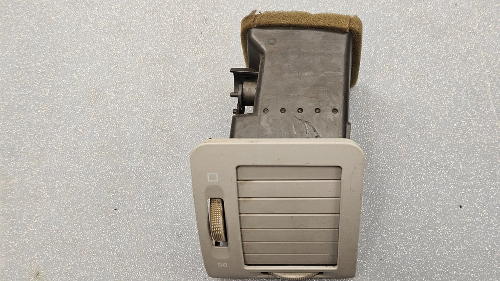 🔥06-11 Cadillac DTS Dash Right Passenger A/C Air Vent Heater Conditioning Tan