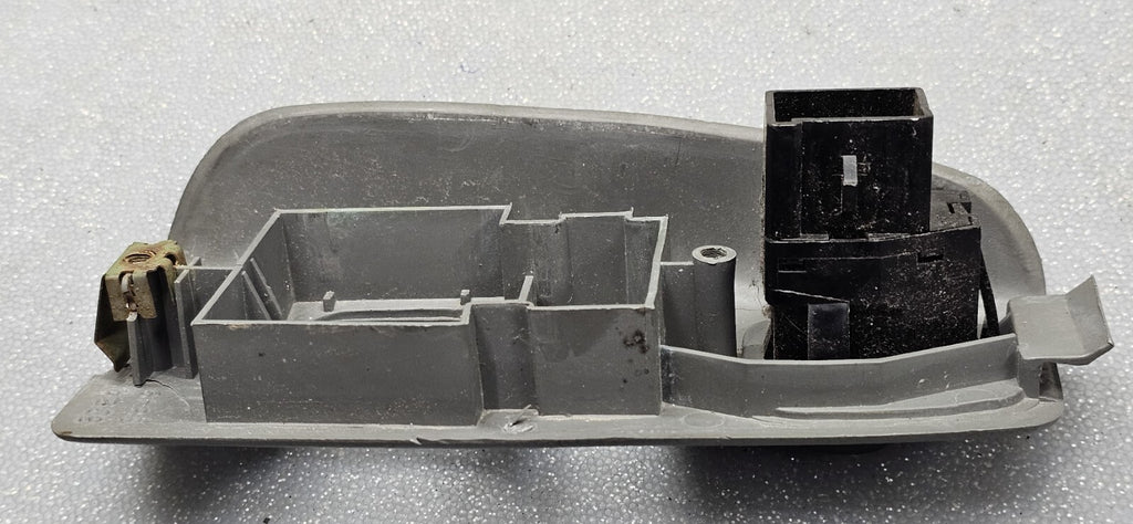 03-08 Ford  E150 E250 E350 Left Driver Door Mirror Window Power Lock Switch Gray