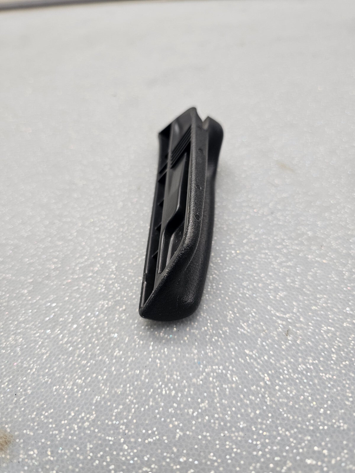 03-11 Honda Element SEAT LEVER ADJUST HANDLE RECLINE KNOB BLACK RIGHT PASSENGER