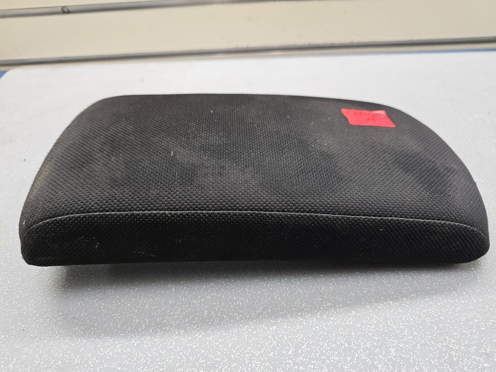 🔥08-13 Nissan Rogue Front Center Console Storage Armrest Lid Cover Cloth Black