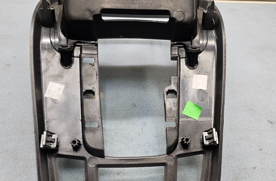 🔥07-09 Chevy Equinox Center Dash Radio Climate Bezel Surround Trim Silver