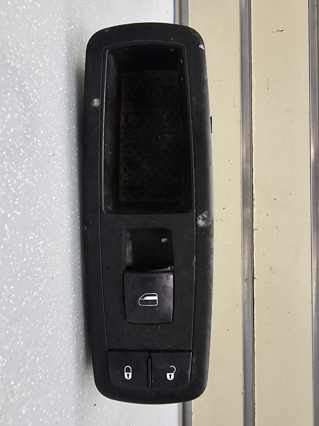 09-12 Dodge Ram 1500 2500 Right Passenger Power Window Switch Assembly Black