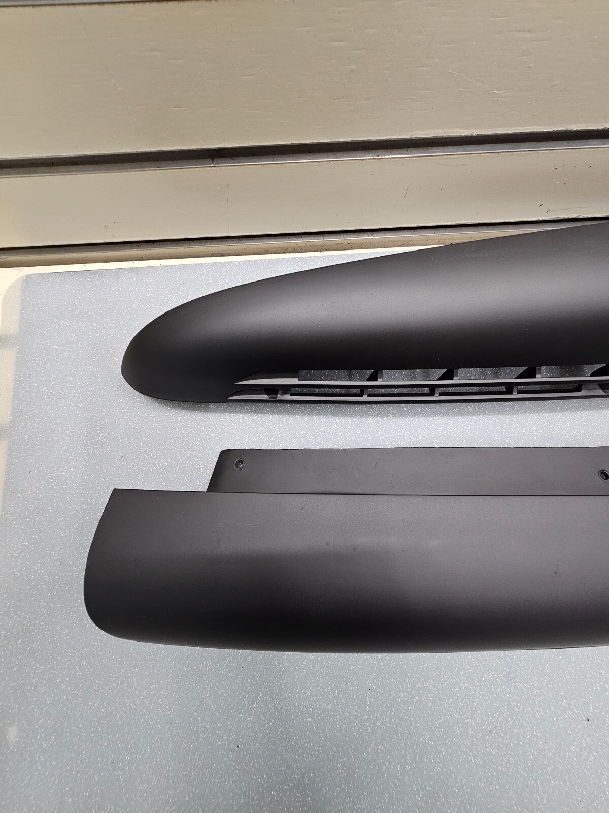 🔥95-99 Chevy GMC C/K Left Right Rear Exterior  D Pillar Barn Door Trim Molding