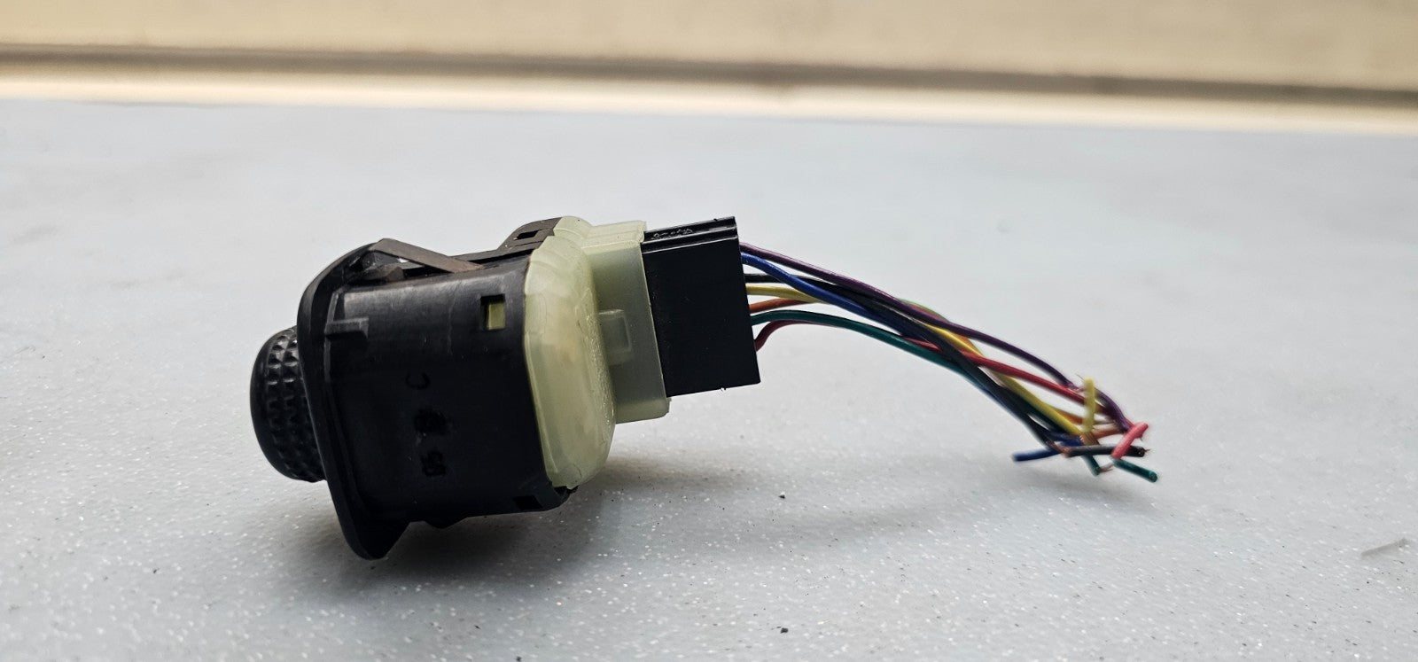 🔥01-07 Ford Escape Mercury Mariner Power Mirror Control Switch Black