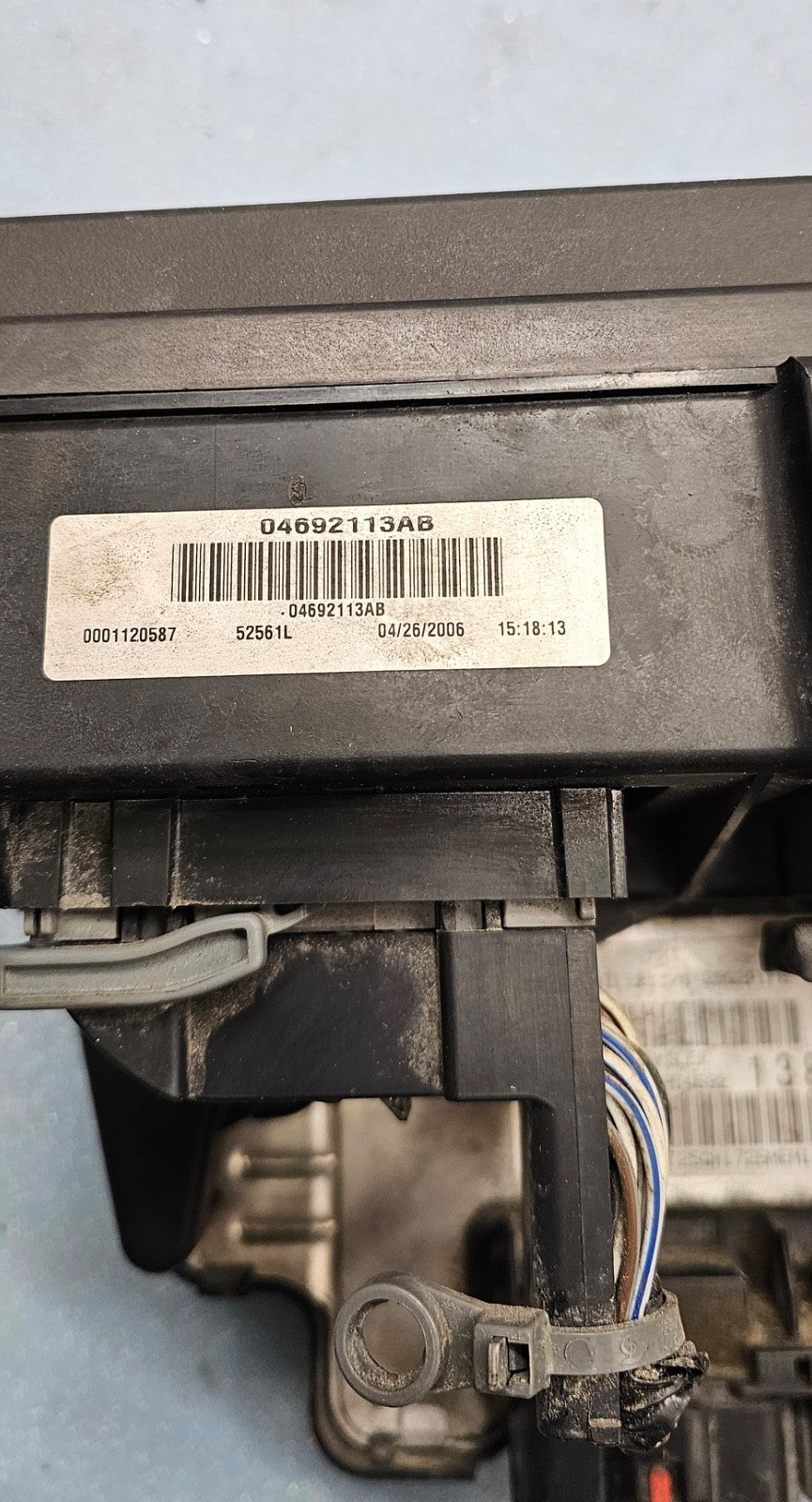 🔥2007 Commander Grand Cherokee Relay Fuse Box Body Control Module TIPM Unit
