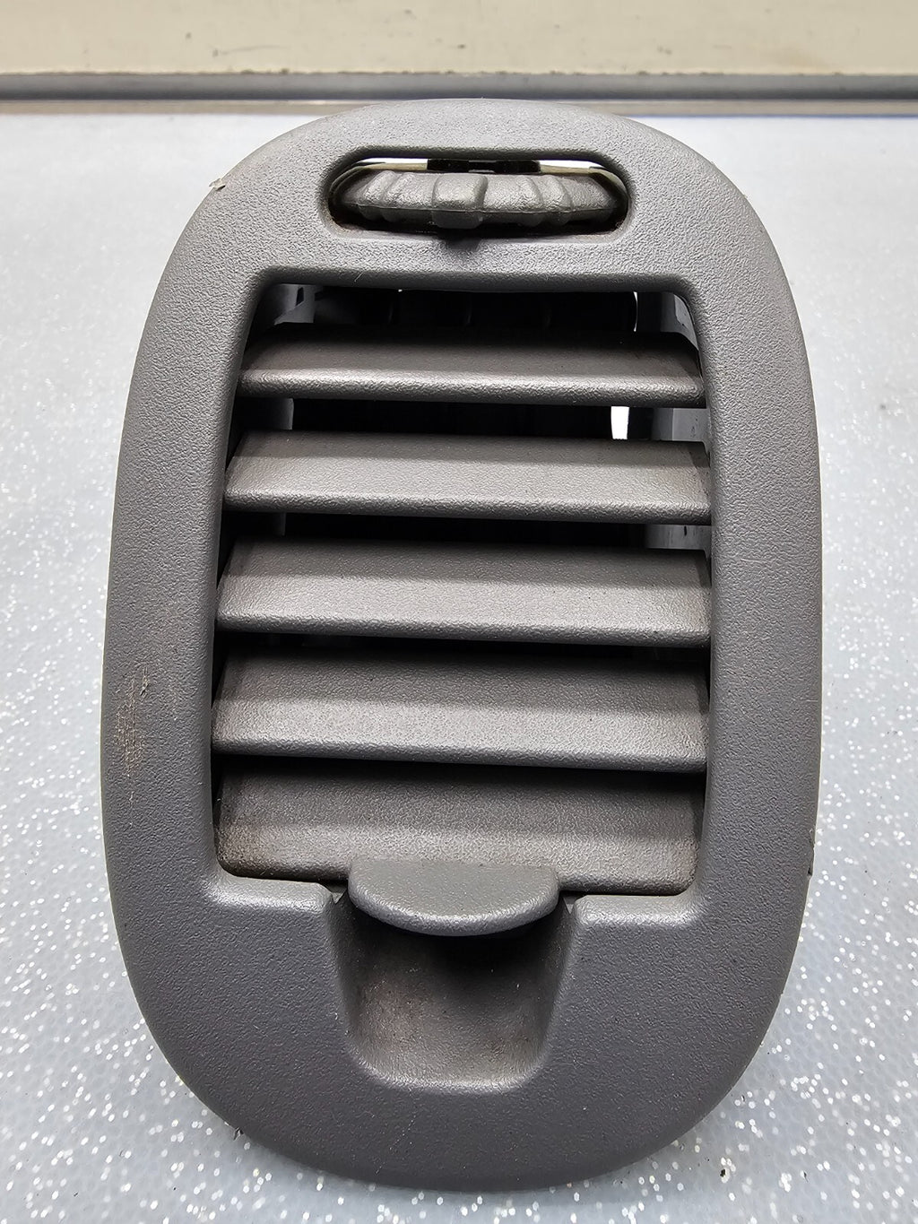 🔥04-07 Malibu Dash A/C Conditioner Heater Filter Air Vent Right/left Gray OEM