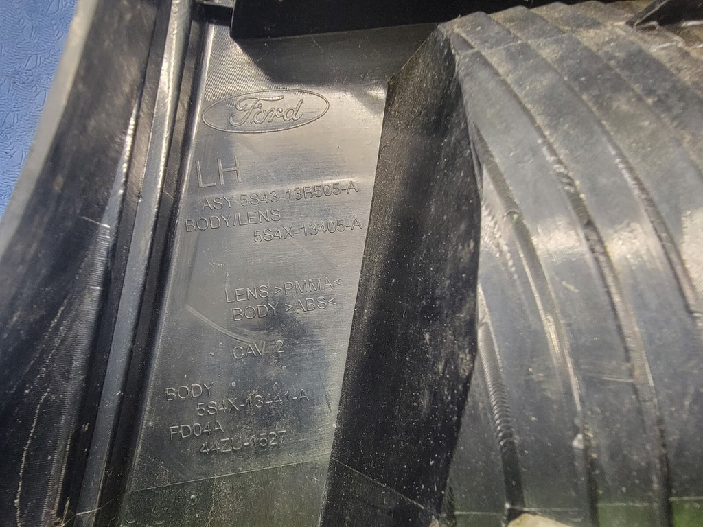 🔥2005-2007 Ford Focus Tail Light Lamp Left Driver Side Assembly Chrome