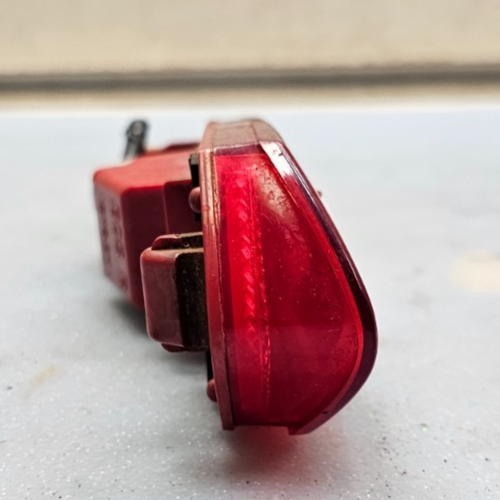 🔥2000-2003 Nissan Maxima Lens-Rear Side Marker Lamp Light RH Assembly Red OEM