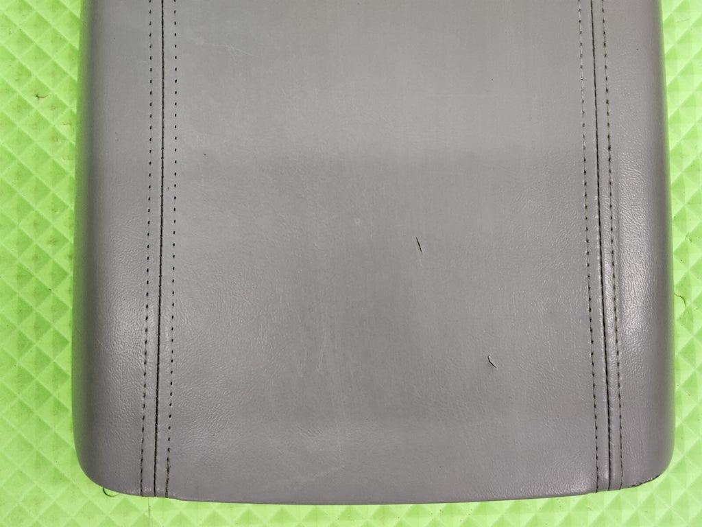 🔥02-06 Cadillac ESCALADE YUKON Center Console Armrest Storage LEATHER GRAY