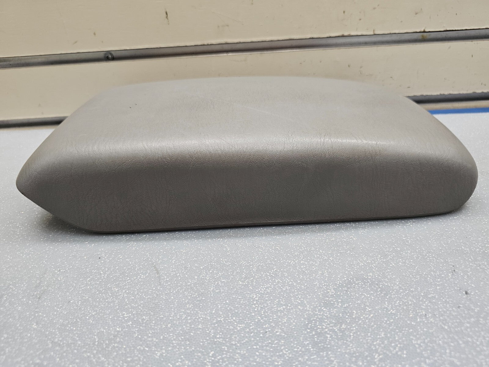 🔥02-06 CAMRY SOLARA LEXUS ES330 CENTER CONSOLE LID ARM REST COVER ASSEMBLY GRAY