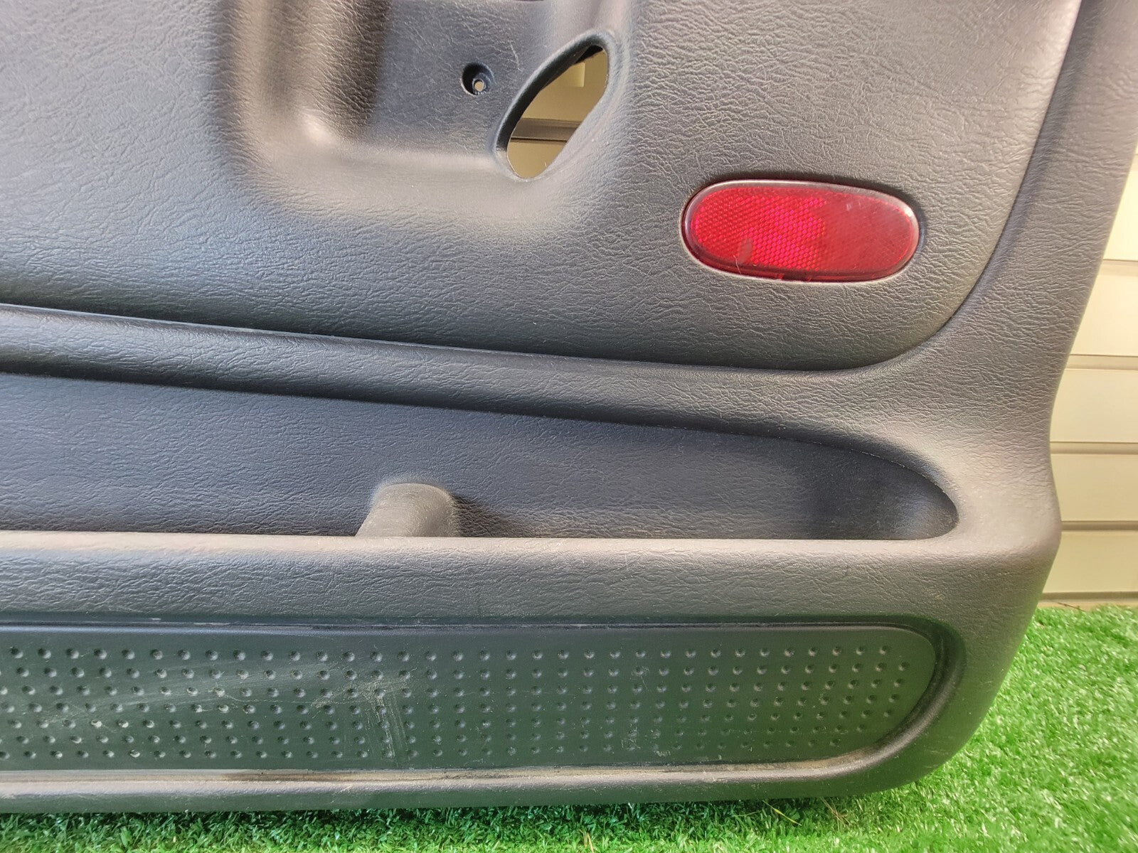 🔥02-05 Dodge RAM Interior Door Panel Front LRIGHT PASSENGER GRAY Auto D11