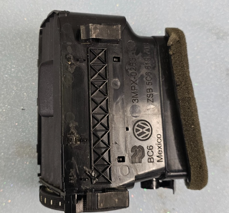 🔥11-18 VW Jetta Left Driver Center Dash AC Air Vent Heater Panel Conditioning