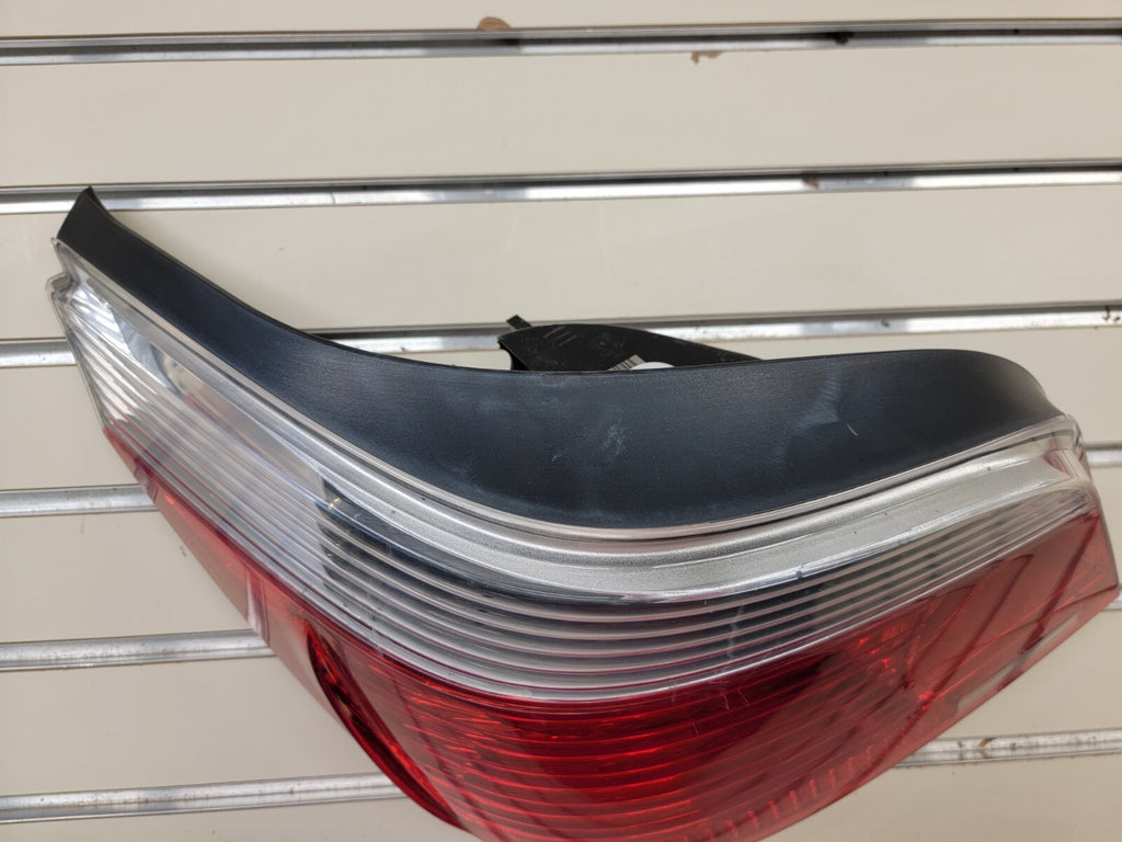 🔥2008 - 2010 BMW 5S  528i 535i 530i 550i Tail light taillight lamp left driver