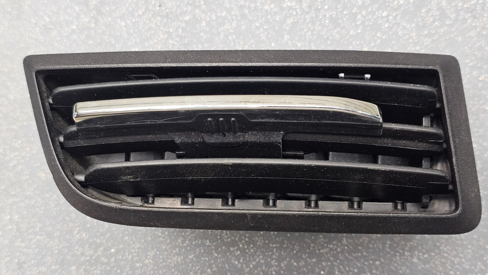 🔥 08-11 FORD FOCUS DASH RIGHT PASSSENGER AIR VENT A/C AC HEATER PANEL BLACK