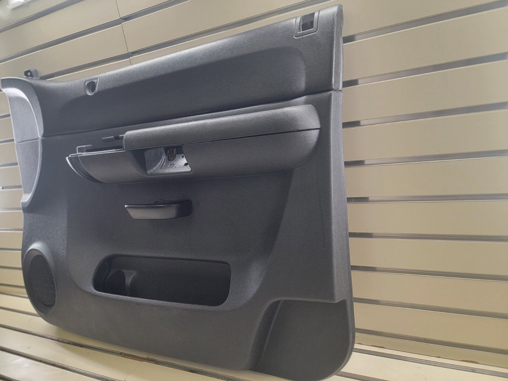 🔥07-09 Chevrolet Silverado GMC Sierra Door Panel RH RIGHT passenger black D19