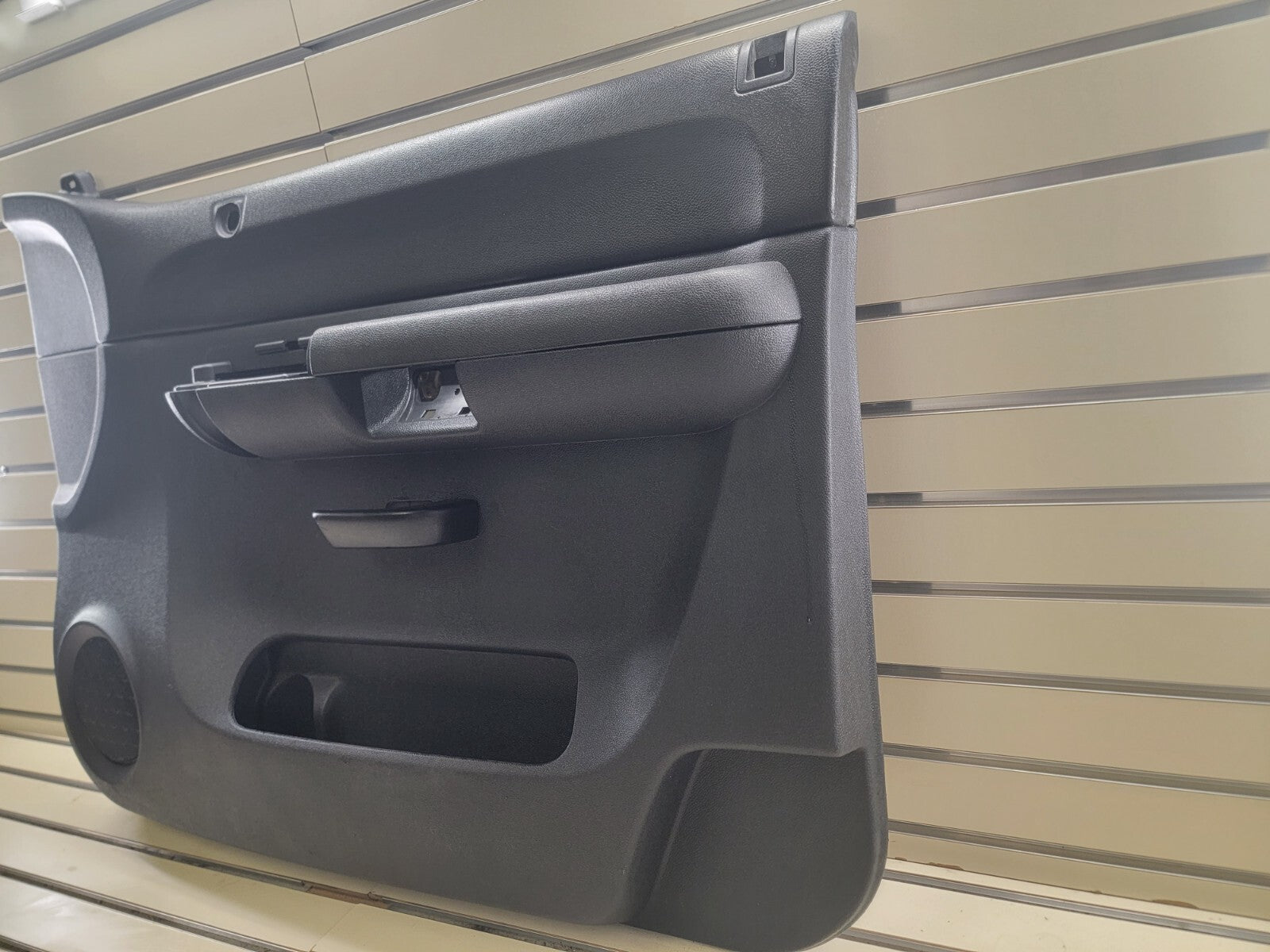 🔥07-09 Chevrolet Silverado GMC Sierra Door Panel RH RIGHT passenger black D19