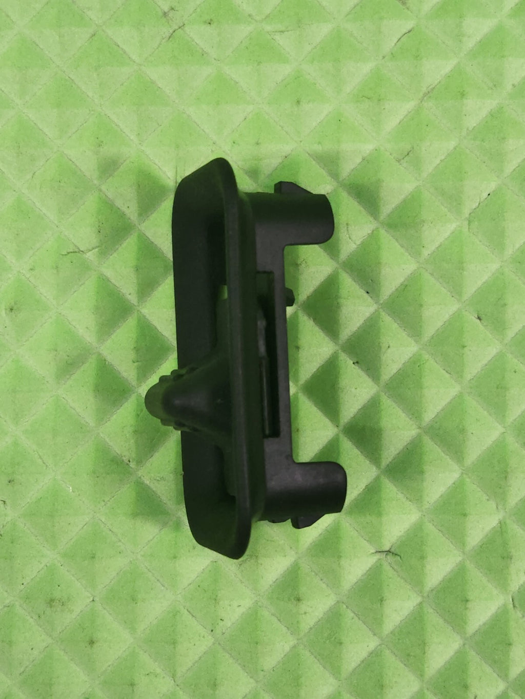 04-07 GMC Chevy Cadillac Lever Front Side Door Lock OEM BLACK