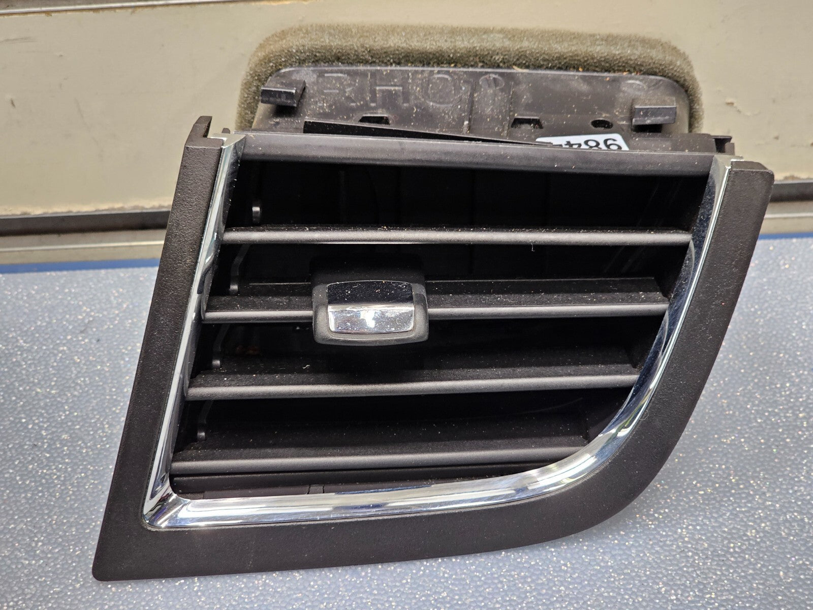 11-14 EDGE DASH FRONT RIGHT PASSENGER AIR VENT HEATER CONDITIONING BLACK/SILVER