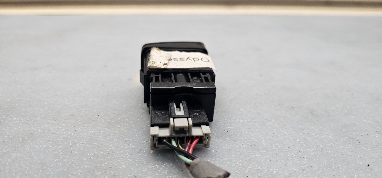 🔥99-04 HONDA ODYSSEY CRUISE CONTROL  SWITCH BUTTON BLACK OEM