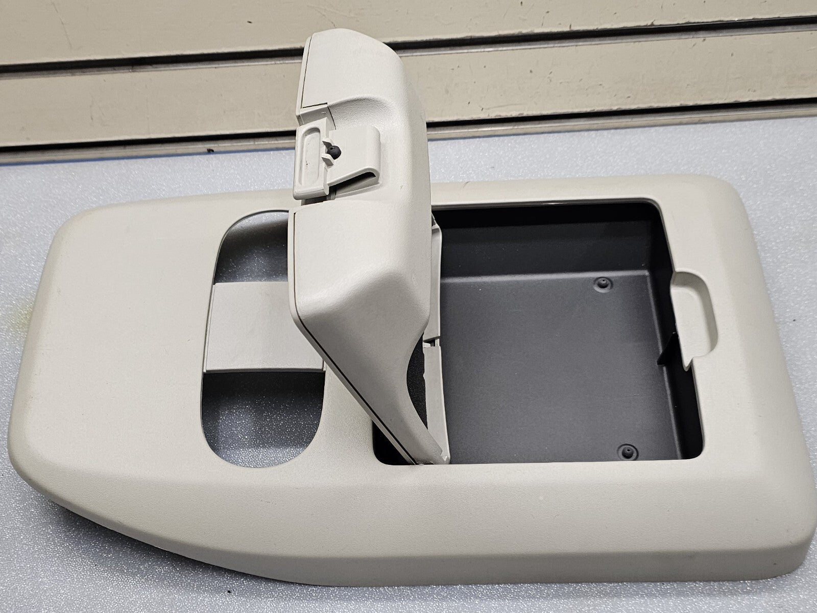 🔥04-08 Ford F-150 Overhead Console DOME Map Light Roof🔴Storage/No Bulb GRAY 09