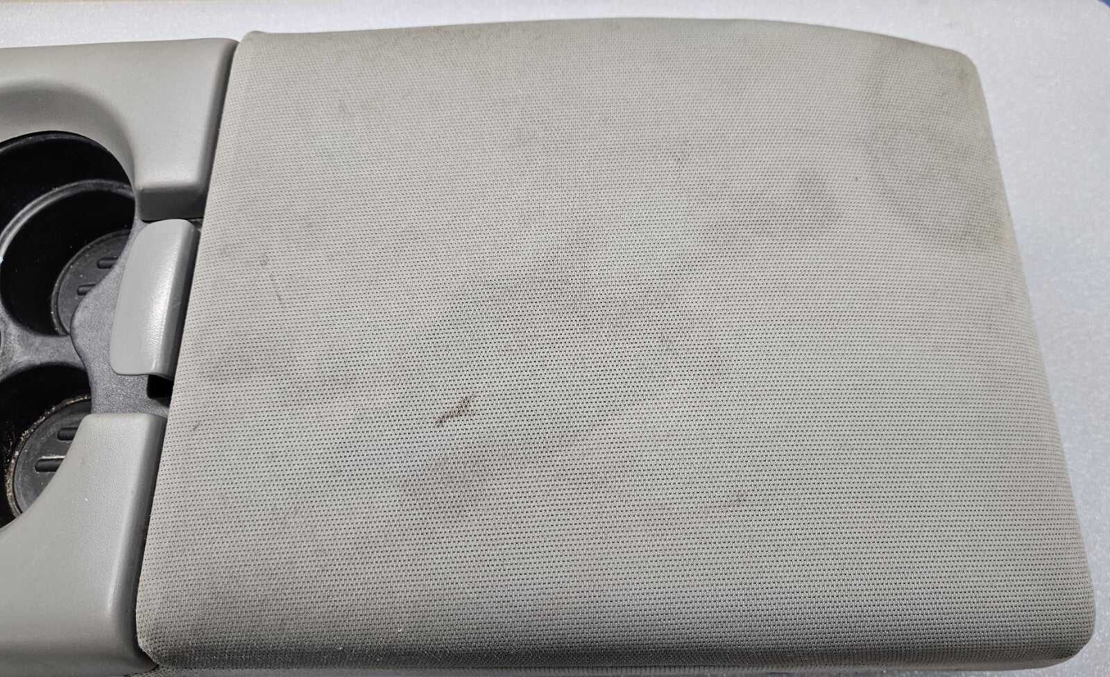 2004-2008 Ford F-150 Center Console JUMP SEAT Armrest Cup Holder LIGHT GRAY JS1