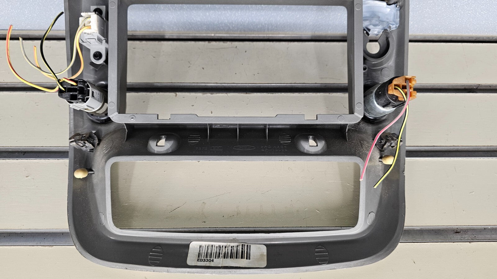 95-10 Ford Ranger EXPLORER Center Dash Radio Trim Surround Bezel Trim SILVER B2