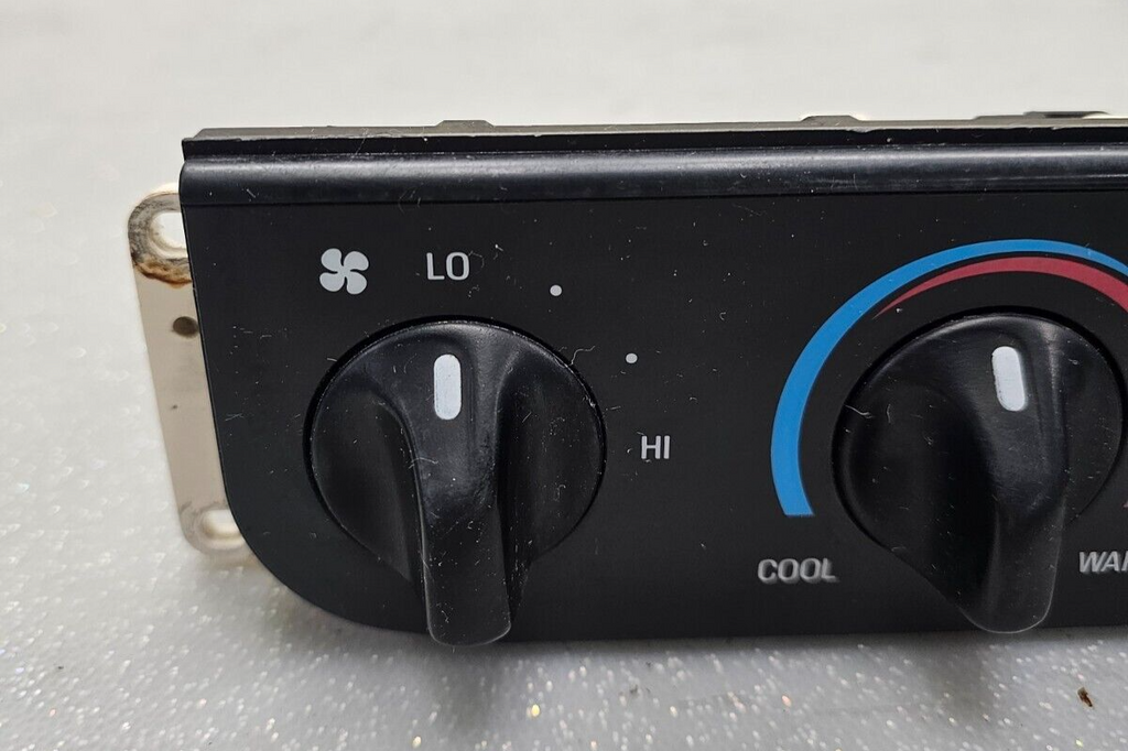 97-03 Ford F150 F250 Expedition Heater A/C Climate Control Panel Dash Unit Temp