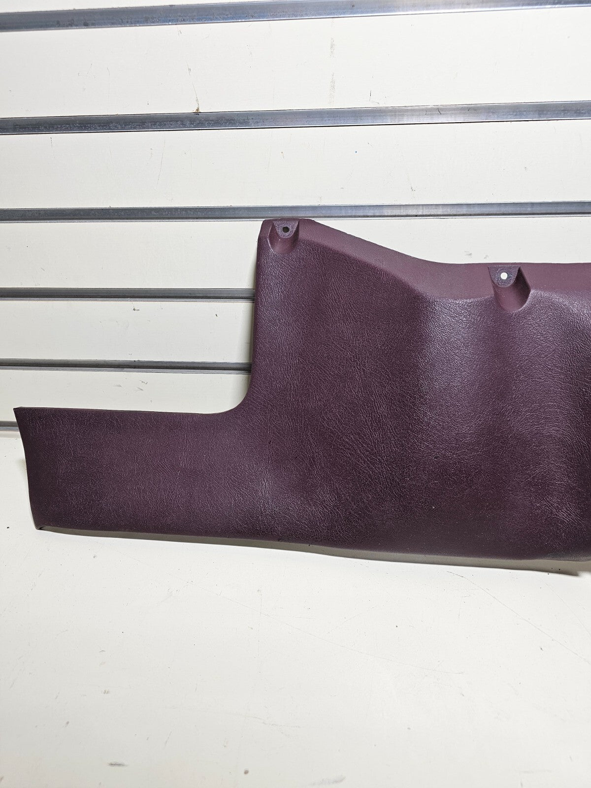 🔥95-99 CHEVY GMC TRUCK CK INSTRUMENT PANEL DASH KNEE BOLSTER PANEL RED OEM