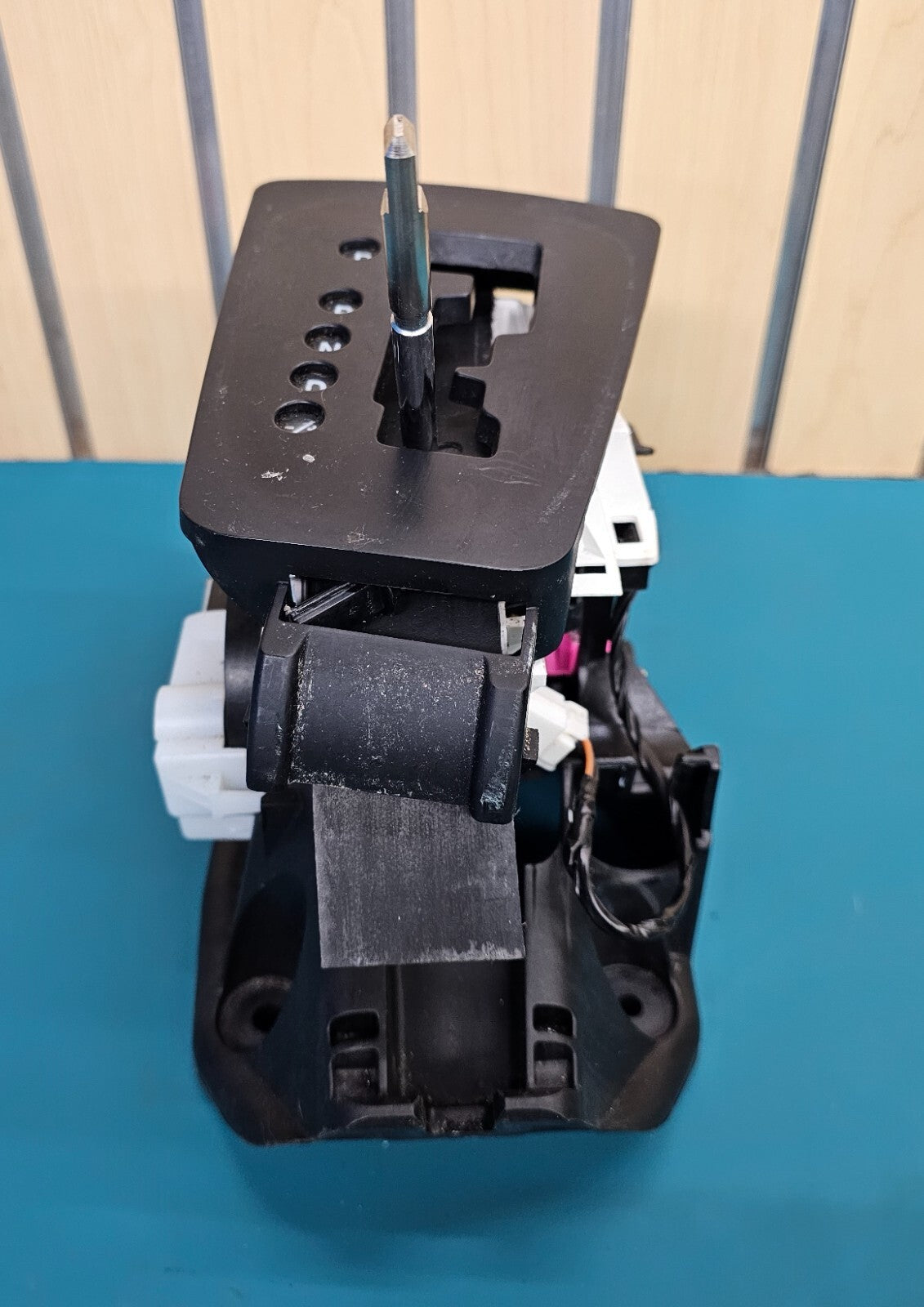 🔥07-14 Chrysler 200 Sebring Dodge Avenger Automatic Transmission Shifter MOPAR