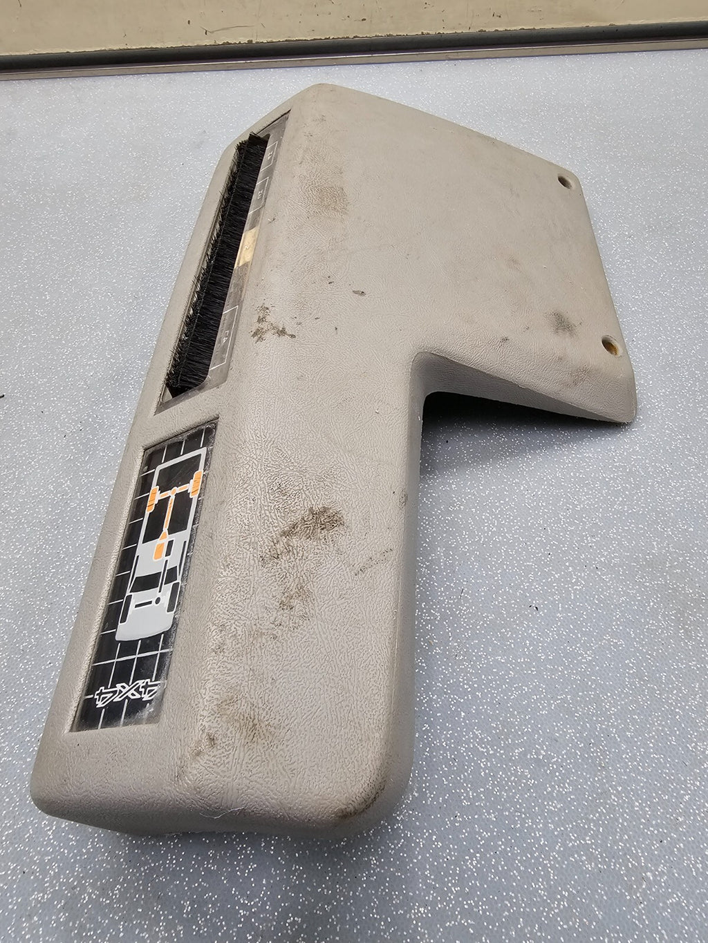 🔥88-94 Truck 92-94 SUV 4x4 Manual Shift Trim Bezel Tan GMC Chevy Chevrolet OEM