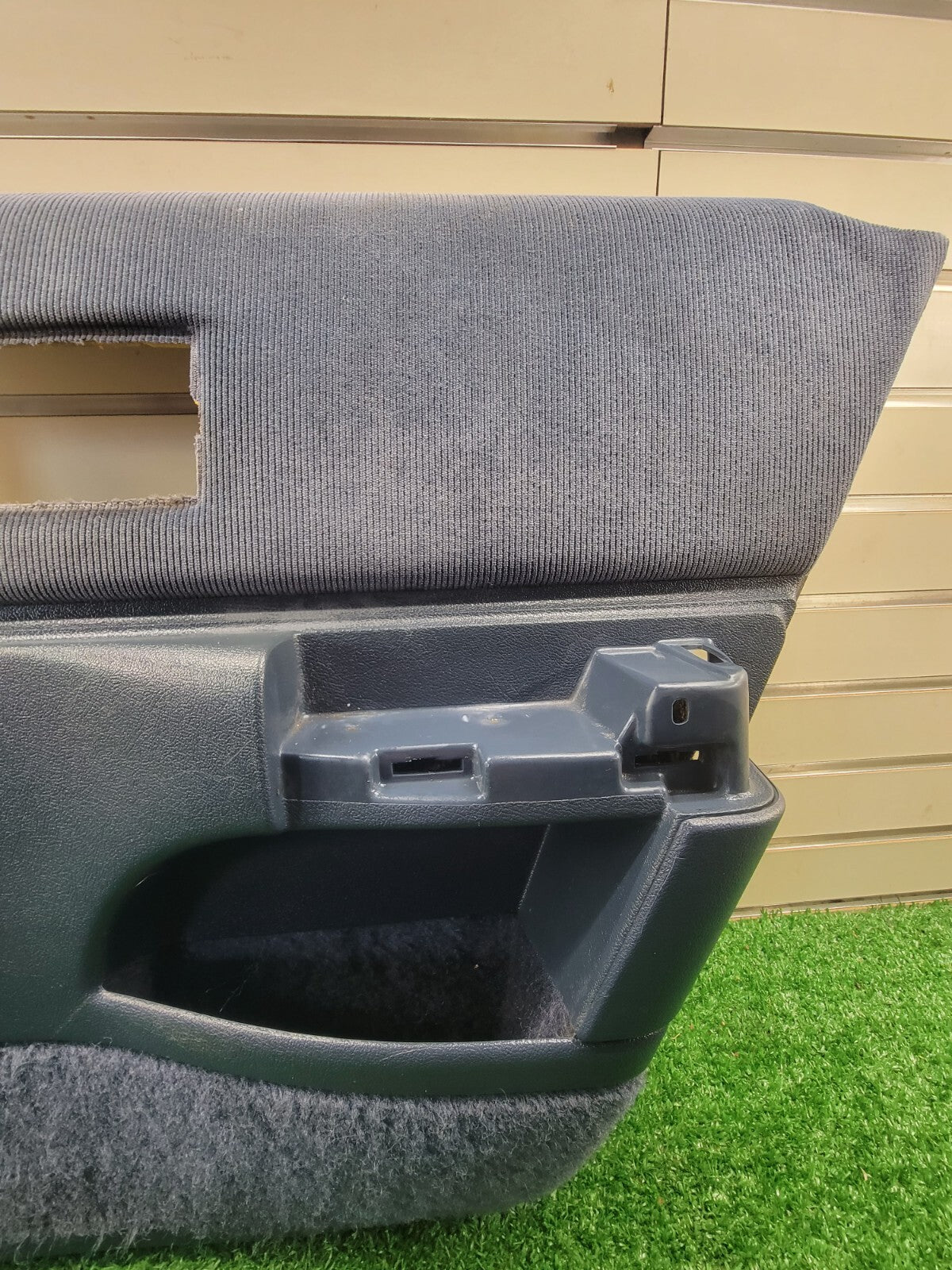 🔥 1994-1996 Chevy Impala SS PASSENGER REAR Door Trim Panel BLUE OEM
