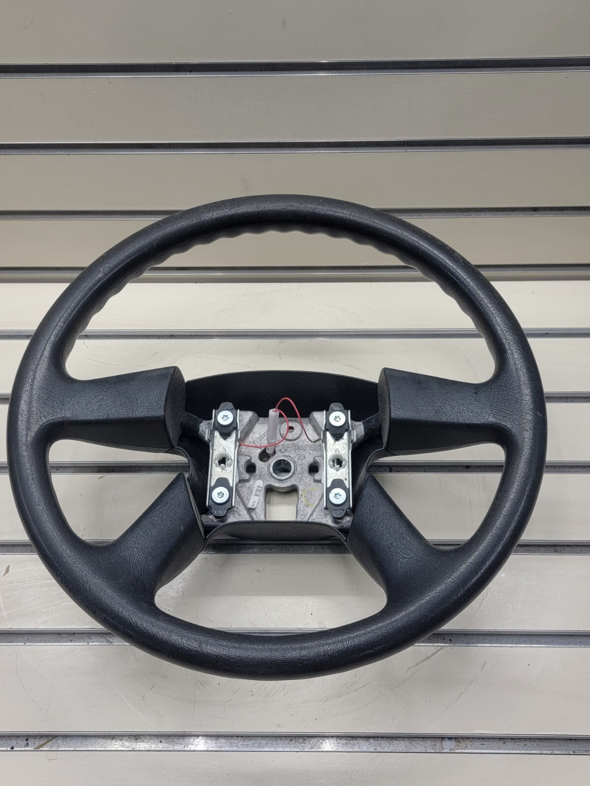 🔥03-06 SILVERADO SIERRA YUKON TAHOE SUBURBAN STEERING WHEEL LEATHER BLACK