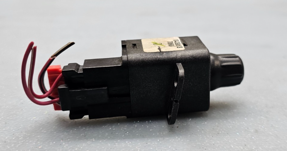 🔥04-08 GRAND PRIX DASH INSTRUMENT PANEL DIMMER LIGHT SWITCH CONTROL BLACK