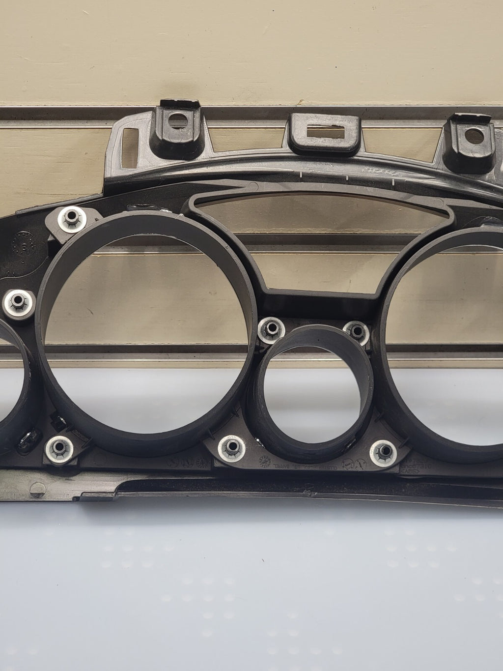 2008-2012 BUICK ENCLAVE SPEEDOMETER GAUGE CLUSTER TRIM BEZEL OEM woodgrain