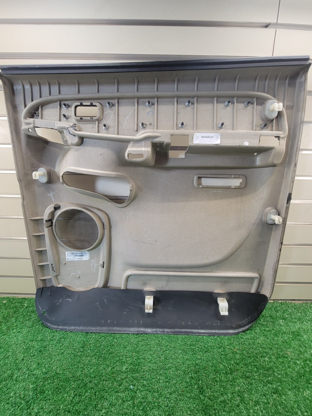 🔥99-06 Silverado SIERRA Door Panel Rear LEFT  /No Arm LIGHT TAN 02 D6