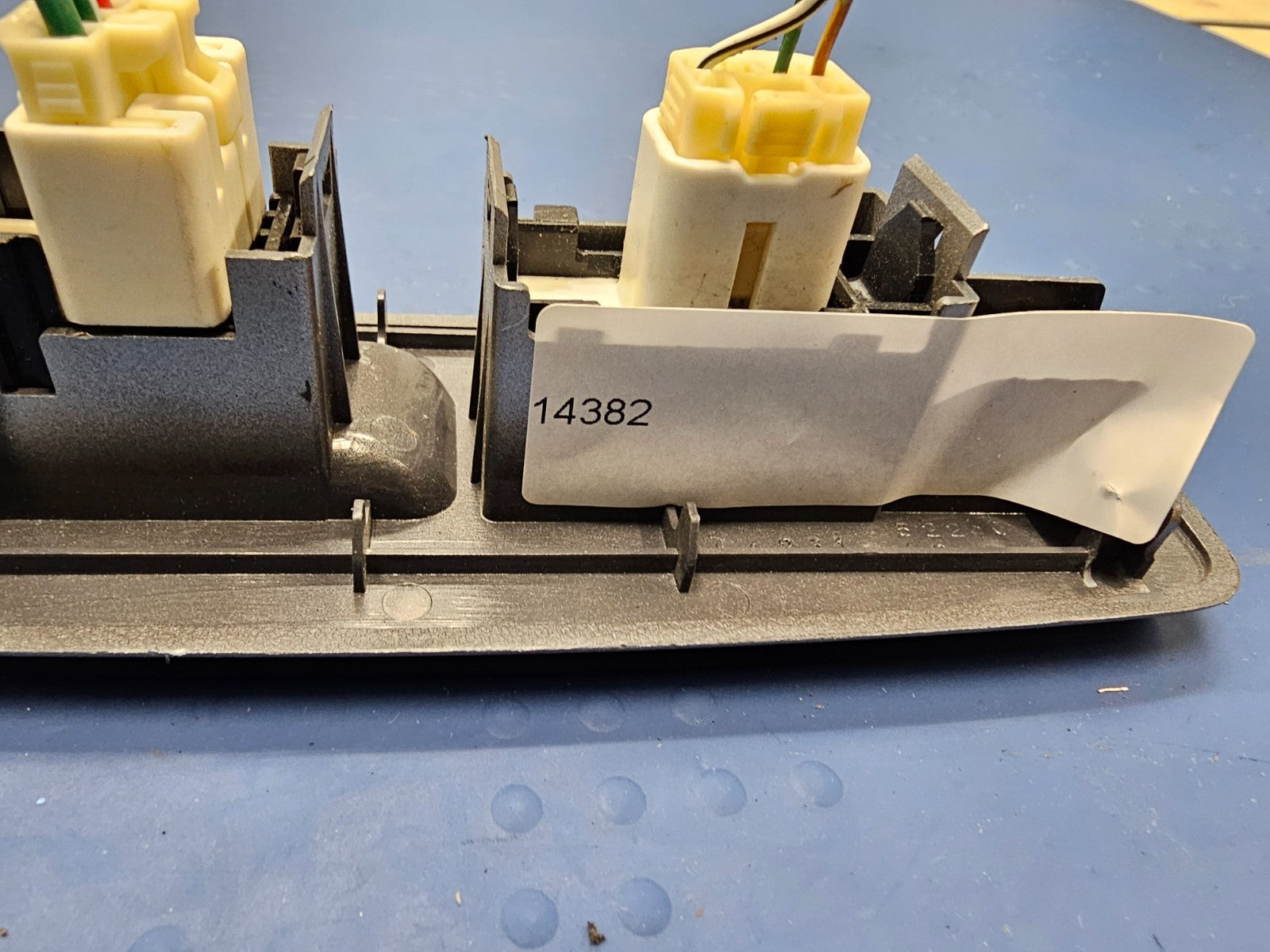 🔥02-06 Toyota Camry Scion XB Right Passenger Power Window Switch Tan OEM