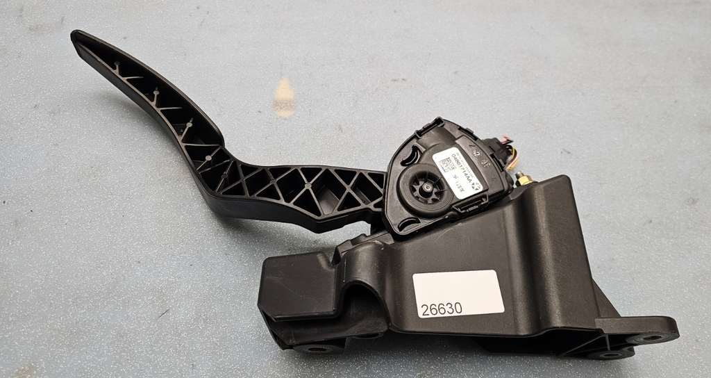 🔥2005-2008 Chrysler 300C Accelerator Pedal Assembly OEM