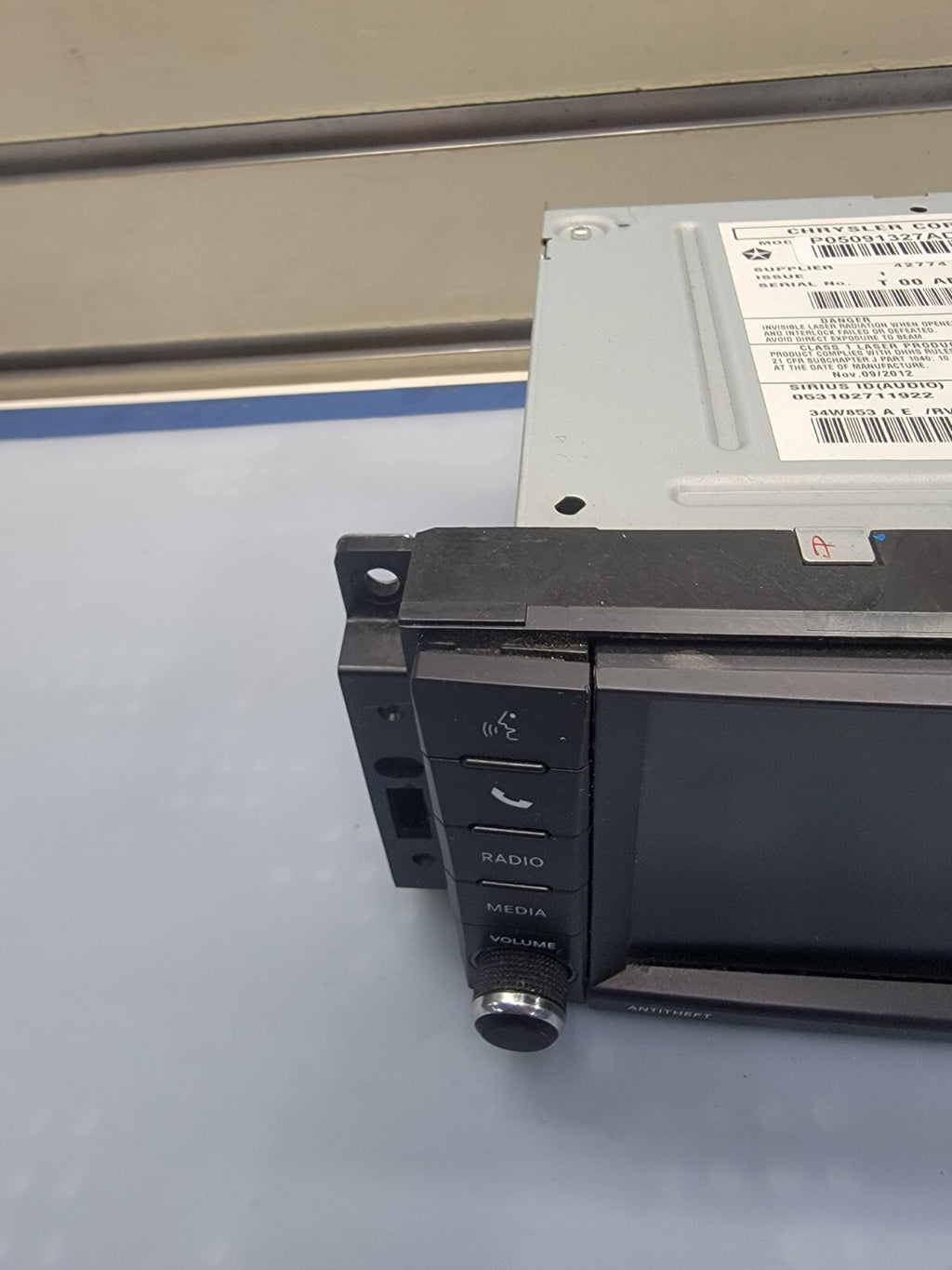 🔥2011-2013 Dodge DURANGO Radio Display Receiver RBZ Satellite AM FM CD OEM