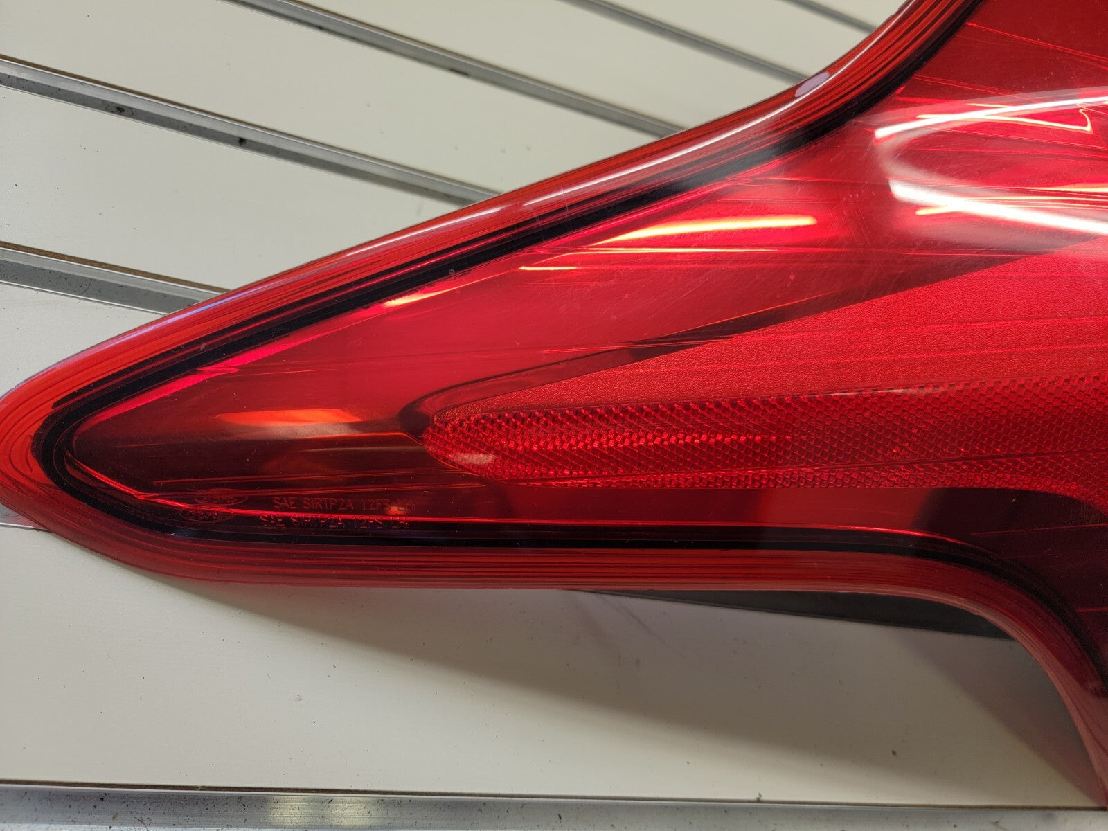 🔥2012-2014 Ford Focus Hatchback Tail Light taillight LEFT DRIVER side