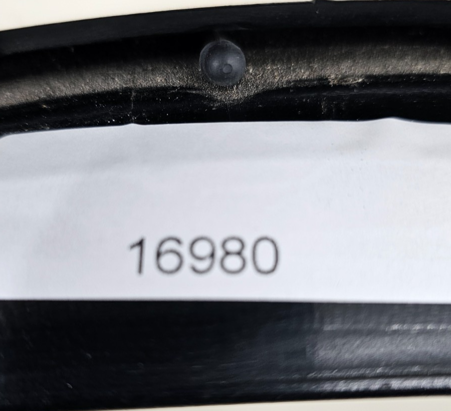 🔥03-06 CHEVY GMC Dash INSTRUMENT Cluster Speedometer Trim PANEL Bezel Black C5