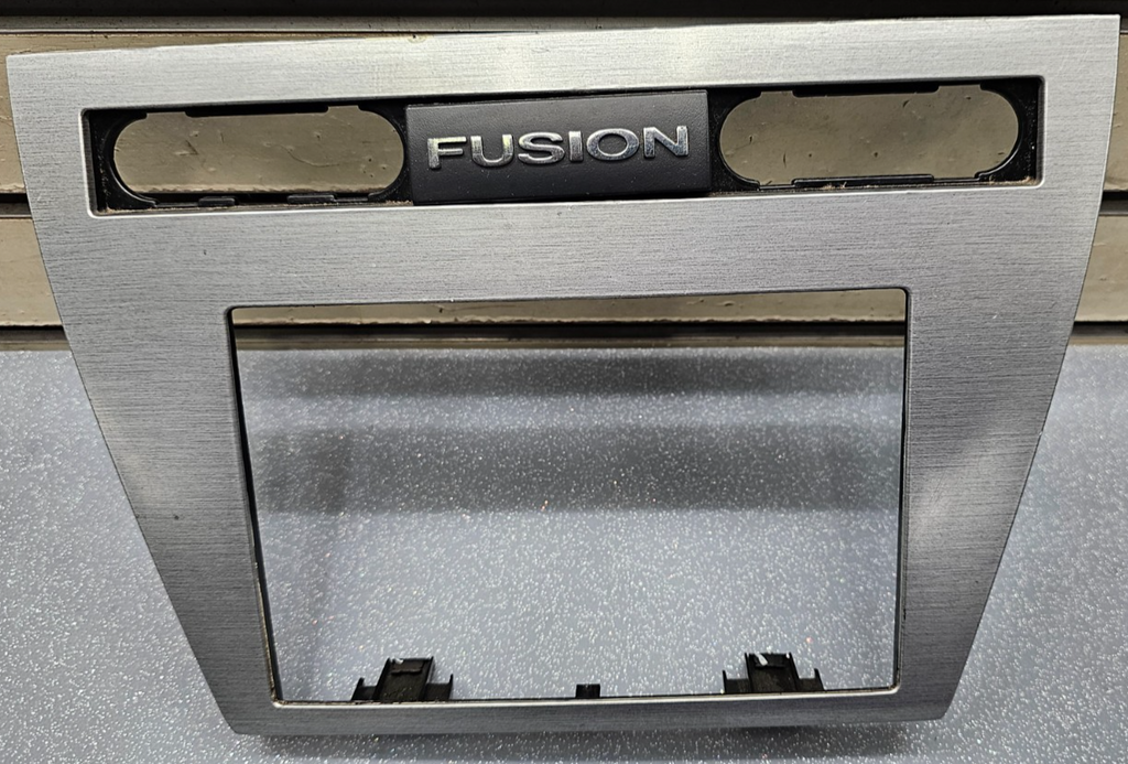 🔥06-09 Fusion Milan Center Dash Trim Panel AM FM Radio Stereo Bezel SILVER OEM
