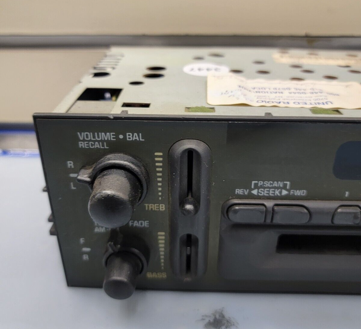 95-02 Chevy Tahoe Silverado GMC Sierra Yukon AM/FM/Cass Tape Radio Mint Receiver