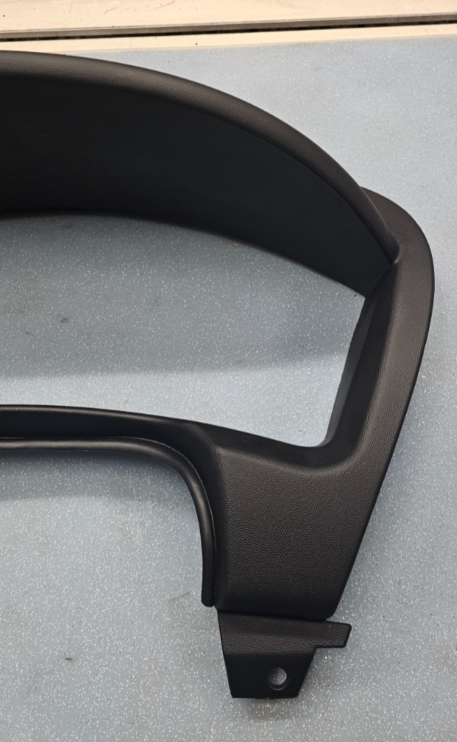 🔥04-08 PONTIAC GRAND PRIX Cluster Gauge Speedo Panel Dash Bezel DARK GRAY C18