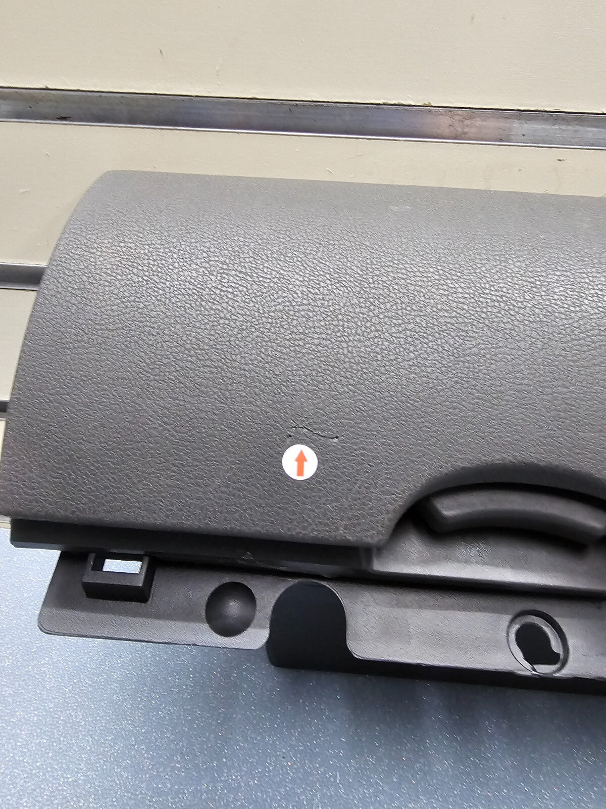 🔥05-12 Pathfinder 05-19 Frontier Upper Glove Box Compartment Assembly Black OEM