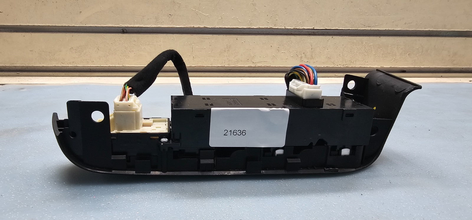 🔥14-16 Kia Soul Left Driver Door Master Power Window Switch Lock Assembly Black