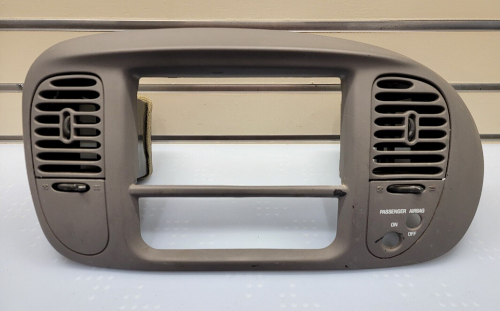 🔥1997-2003 Ford F150 Center Dash Radio Climate Trim BEZEL Panel Line GRAY B1
